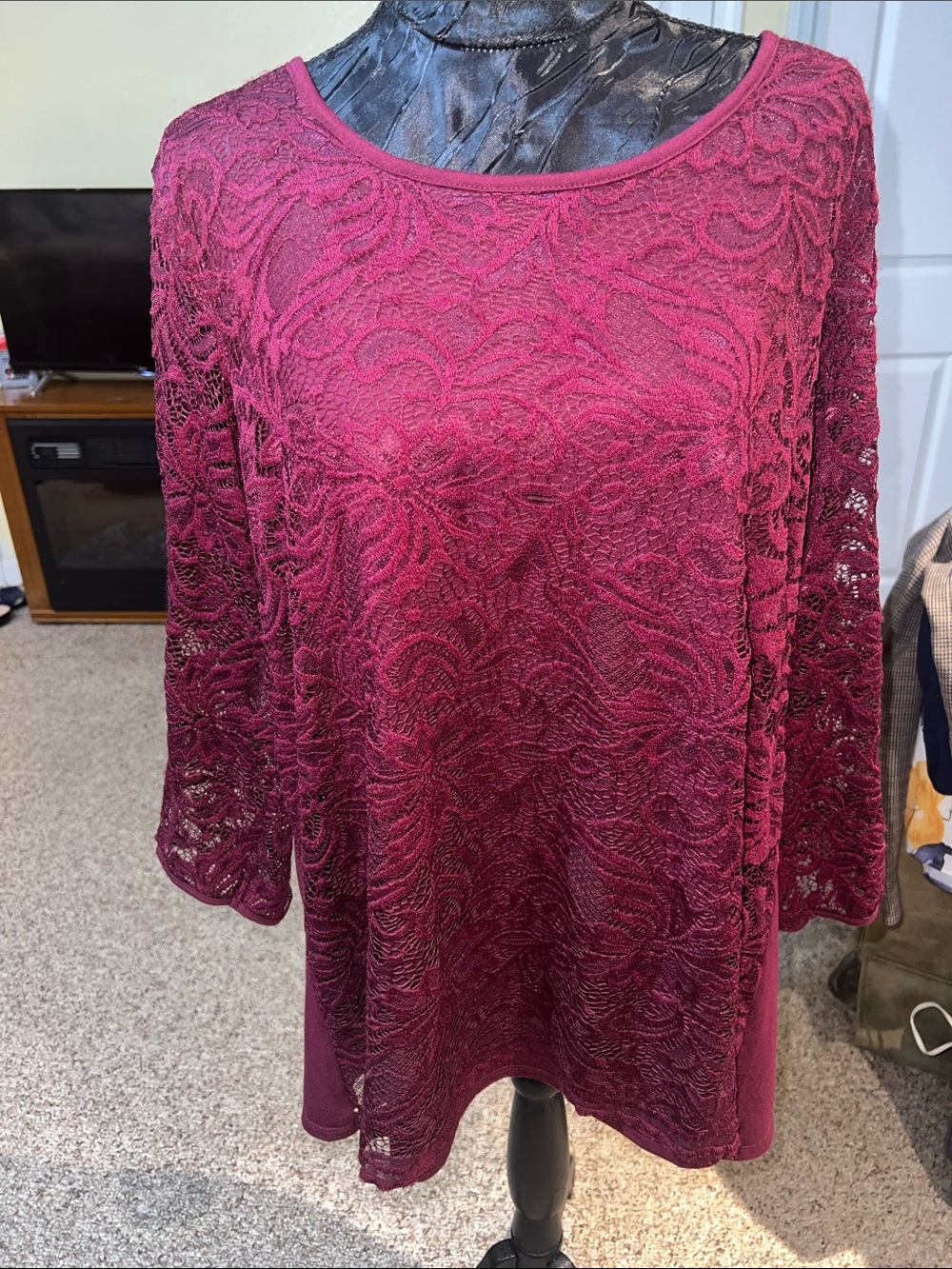 Women’s Burgundy Lace Tunic Top - Elegant Layered Look